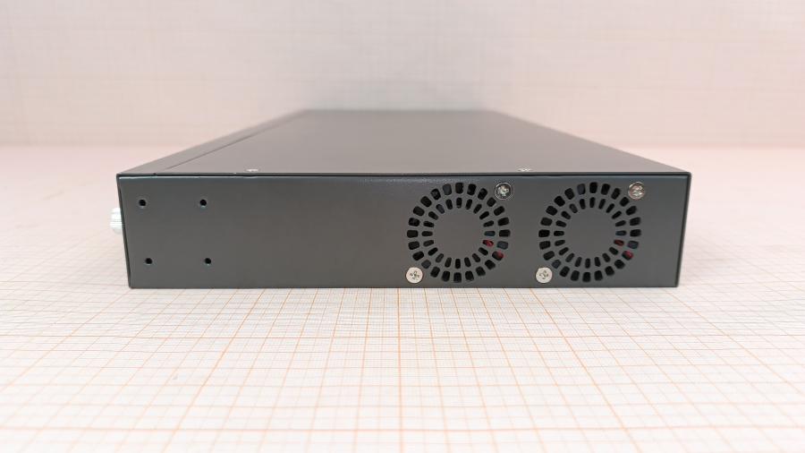 223-068-001 Коммутатор неуправляемый D-LINK DES-1226R + DES-132T #8