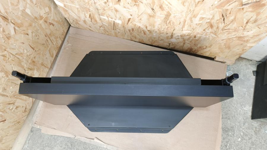 225-001-001 ЖК панель SAMSUNG 460UT-2 #16