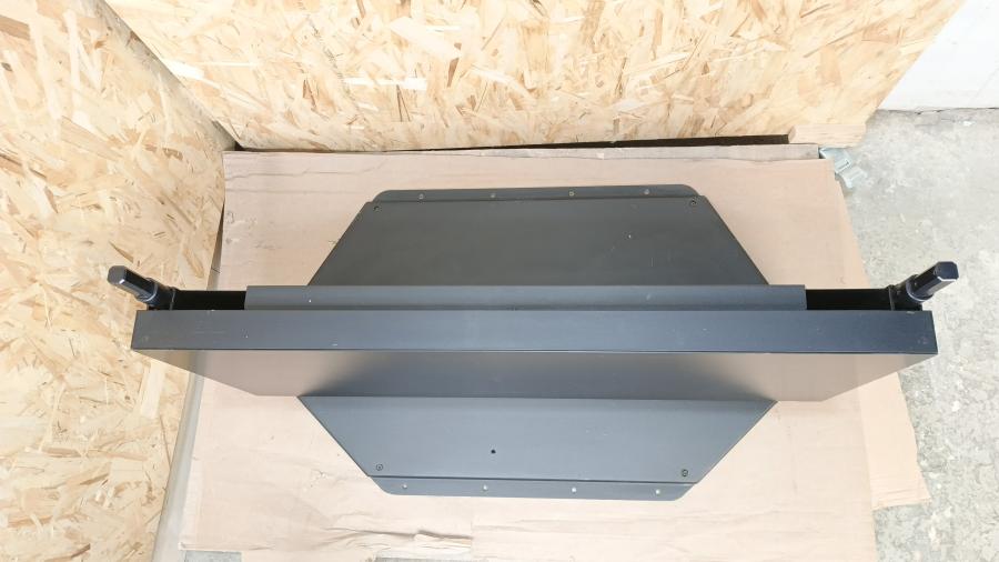 225-001-002 ЖК панель SAMSUNG 460UT-2 #16