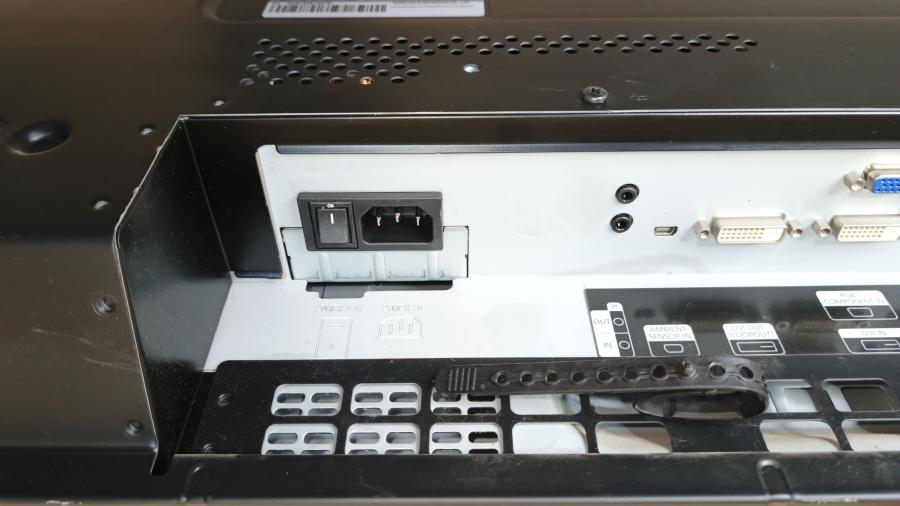 225-001-008 ЖК панель SAMSUNG 460UT-2 #10