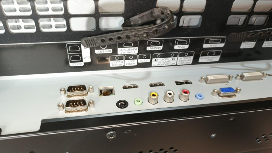 225-001-010 ЖК панель SAMSUNG 460UT-2 #10