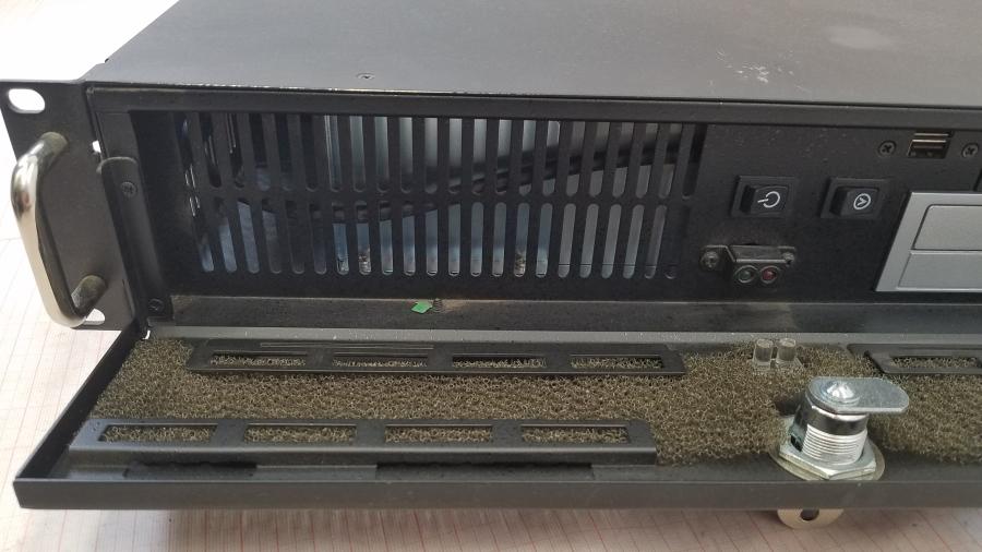 223-076-001 Сервер INTEL 2U S3000AH #3