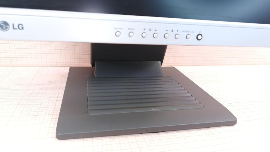 226-004-001 Монитор ЖК LG FLATRON L1710S #2