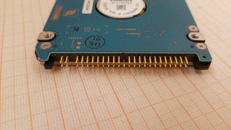 057-010-001 HDD 2.5" IDE TOSHIBA MK4032GAX #4