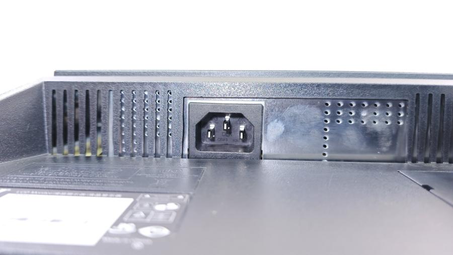 226-007-001 Монитор ЖК ACER V223W EObd #7