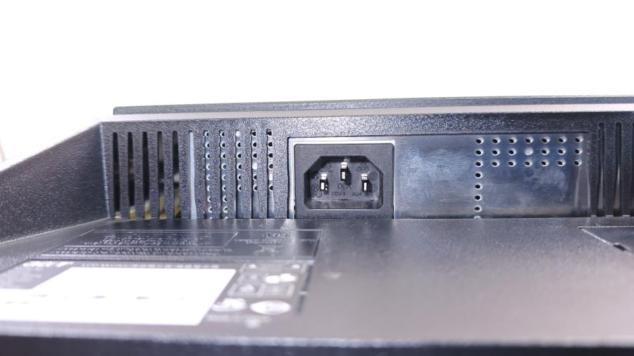 226-007-003 Монитор ЖК ACER V223W EObd #7