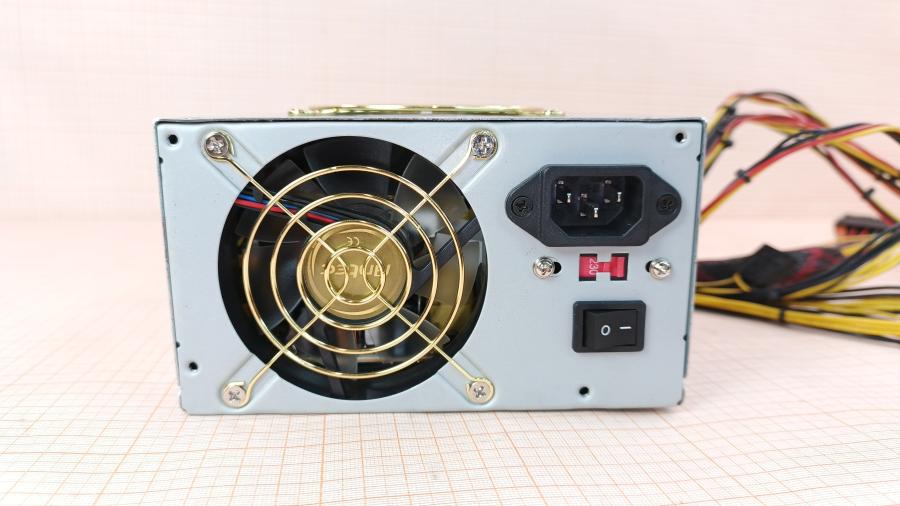 226-026-001 БП ATX v2.0 ANTEC TRUEPOWER 2.0 TP2-550EPS12V #3