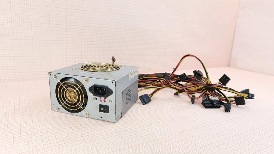 226-026-002 БП ATX v2.0 ANTEC TRUEPOWER 2.0 TP2-550EPS12V #1