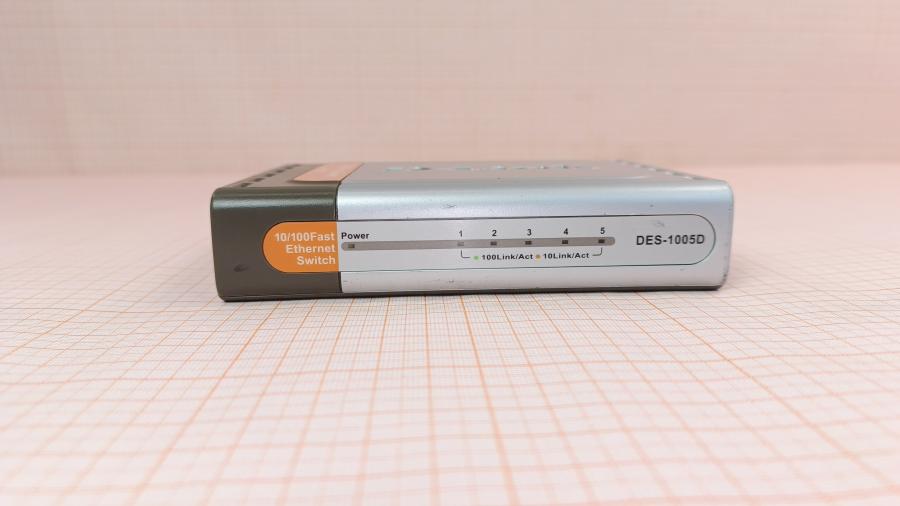 226-031-001 Коммутатор неуправляемый D-LINK DES-1005D #2