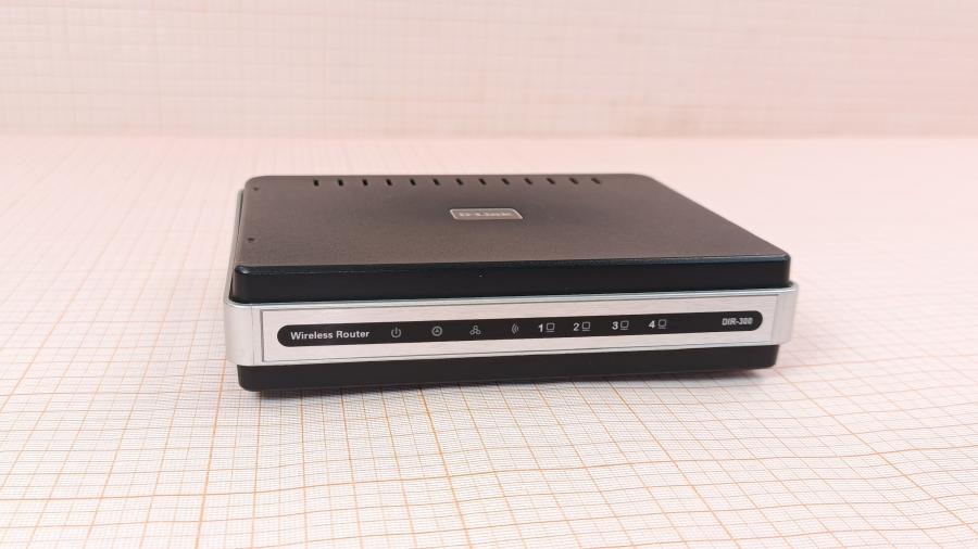226-032-001 Роутер WiFi D-LINK DIR-300 #1