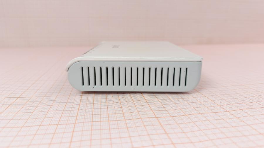 226-035-001 Роутер WiFi ZyXEL KEENETIC #4