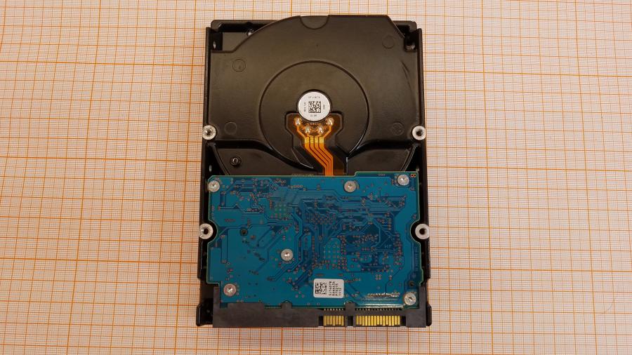 218-260-001 HDD 3.5" SATA HITACHI HUA723030ALA640 #3