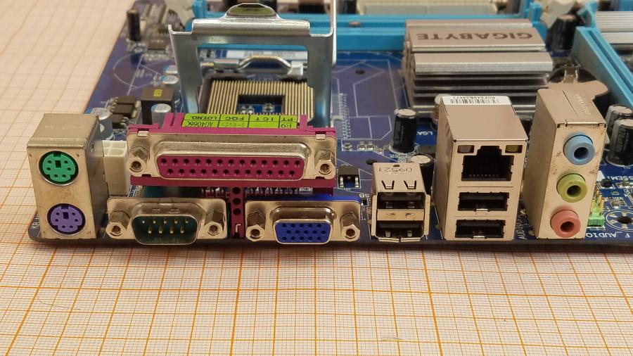 223-135-002 MB LGA 775 GIGABYTE GA-G41M-ES2L #4