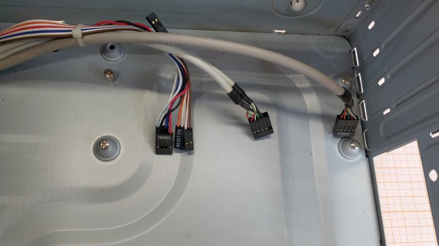 223-138-001 Корпус Tower ATX INWIN EMR003 #9