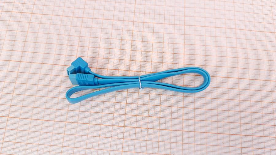226-093-001 Кабель SATA-III 6Gbs  SATA 0.5M Blue Угловой #1