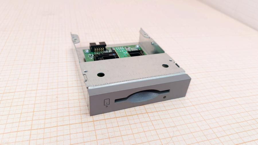 226-146-001 Считыватель смарт-карт SUN SCR44X #1