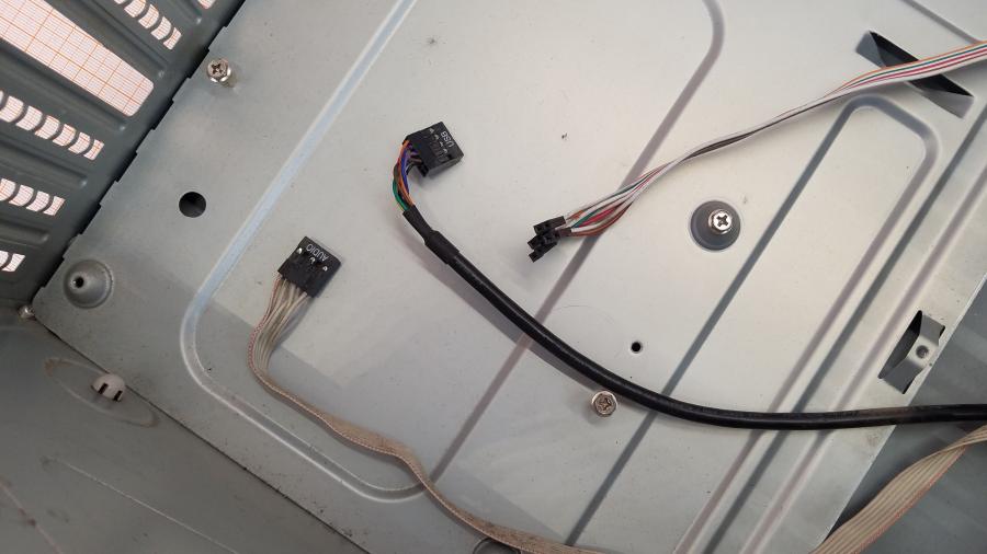 226-160-001 Корпус Tower ATX INWIN EC025 #9