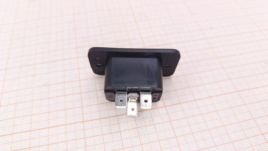 055-125-001 Разъем  IEC 60320 C20, 250В/16А с фланцем #5