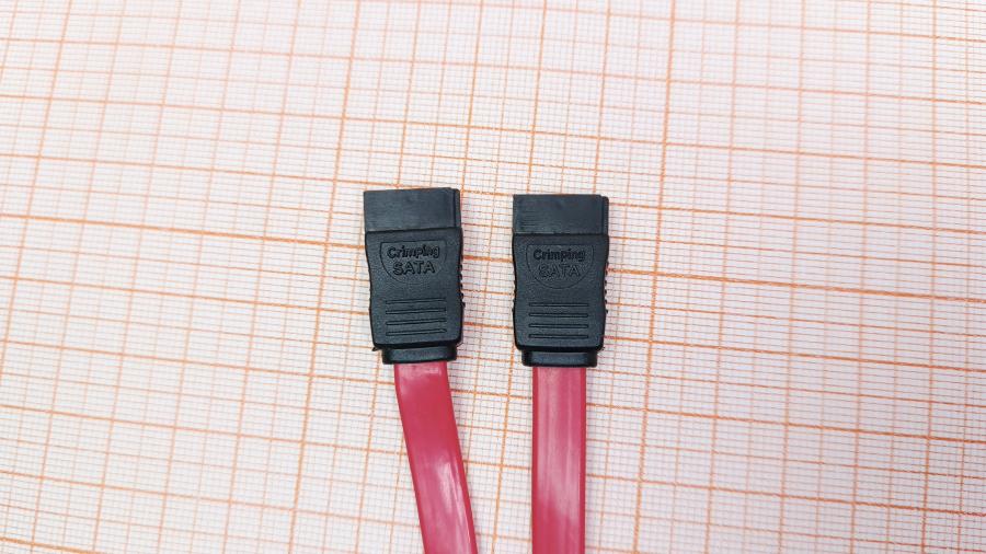 128-061-001 Кабель SATA  SATA 0.5M Red #2