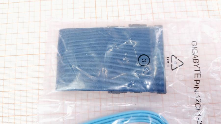 218-263-001 Кабель SATA GIGABYTE 12CF1-3ID150-71R #4