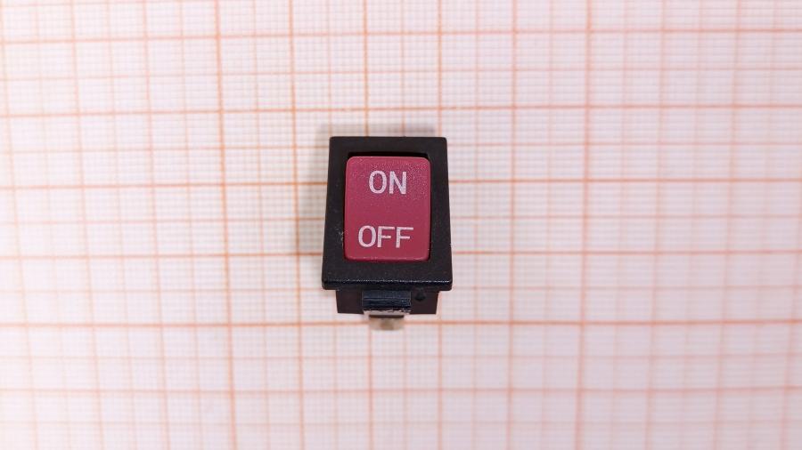 121-075-001 Переключатель перекидной  HONGJU 6A 250V 2C #2