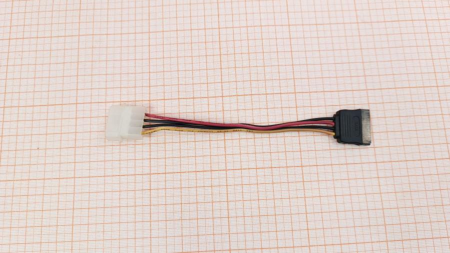 223-270-001 Переходник питания  MOLEX 4Pin - SATA 15Pin 0.15m #1