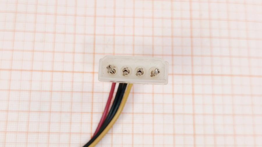 223-270-001 Переходник питания  MOLEX 4Pin - SATA 15Pin 0.15m #2