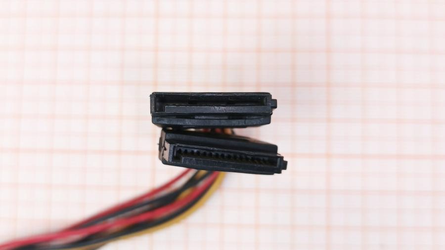 223-271-001 Переходник питания  MOLEX 4Pin - 2x SATA 15Pin 0.15m #3