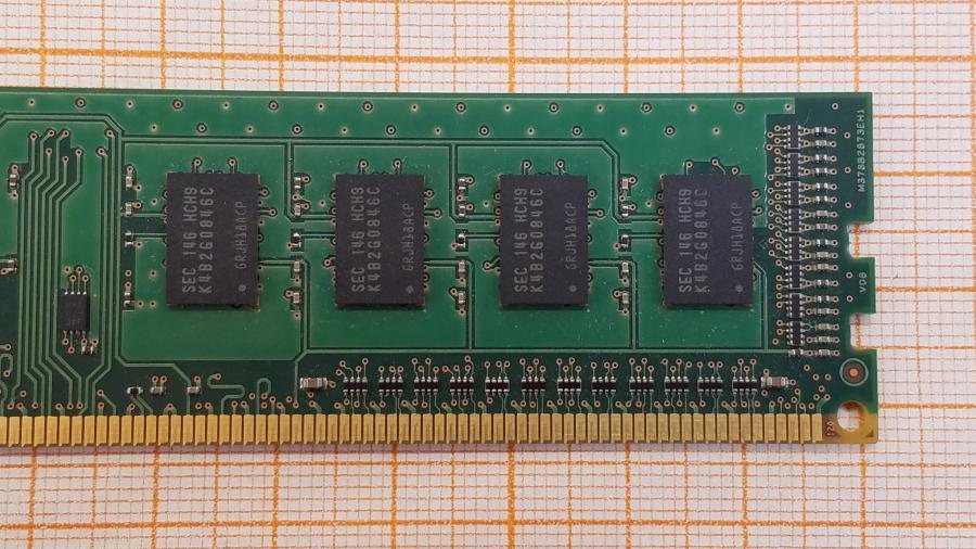 220-035-001 DDR3 1333/1600 DIMM SAMSUNG M378B5773CH0-CH9 #3