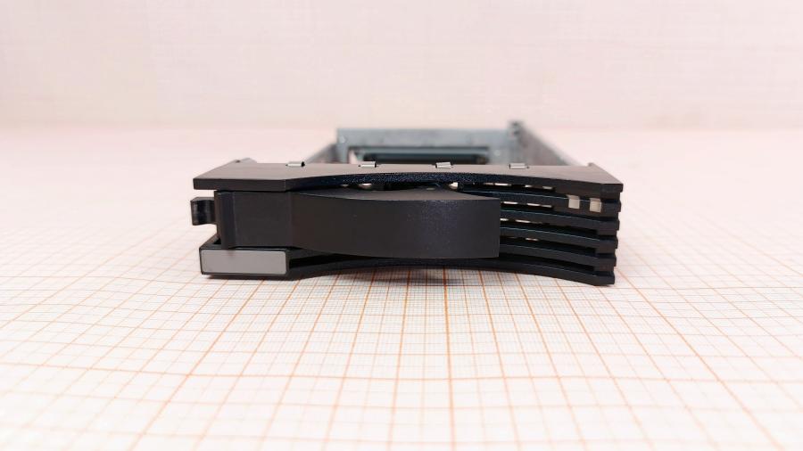226-180-001 HDD-tray IBM 00N7281 #2