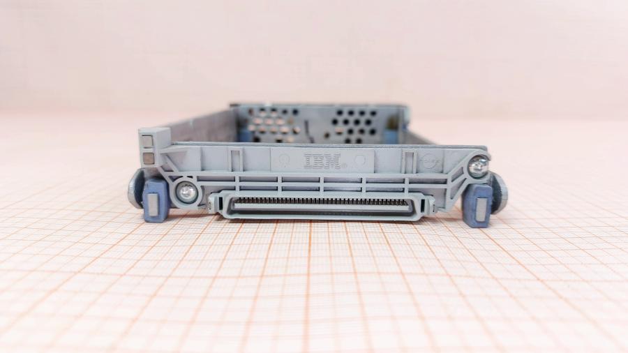 226-180-001 HDD-tray IBM 00N7281 #8