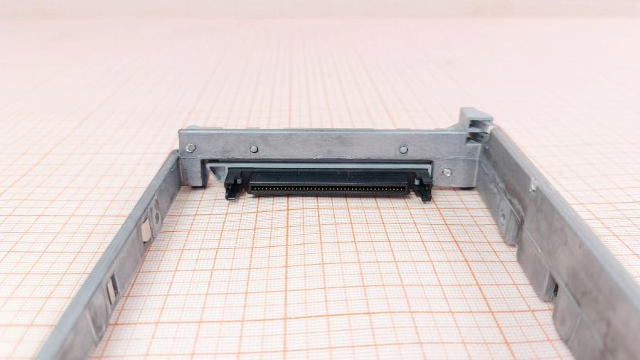 226-180-001 HDD-tray IBM 00N7281 #9