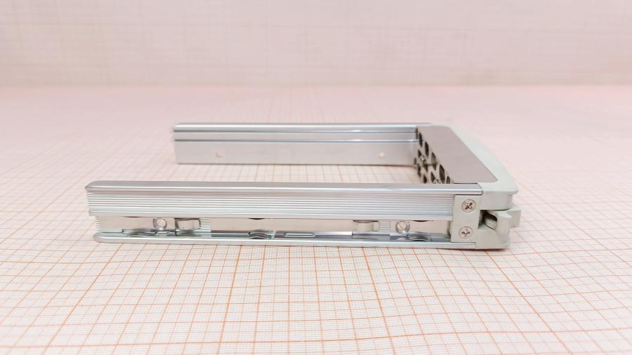 226-181-002 HDD-tray SuperMicro MCP-220-00092-0B #8