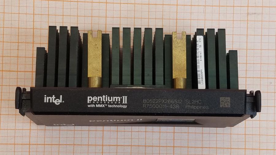 219-312-001 CPU Slot 1 INTEL Pentium II 266 MHz SL2HC #2
