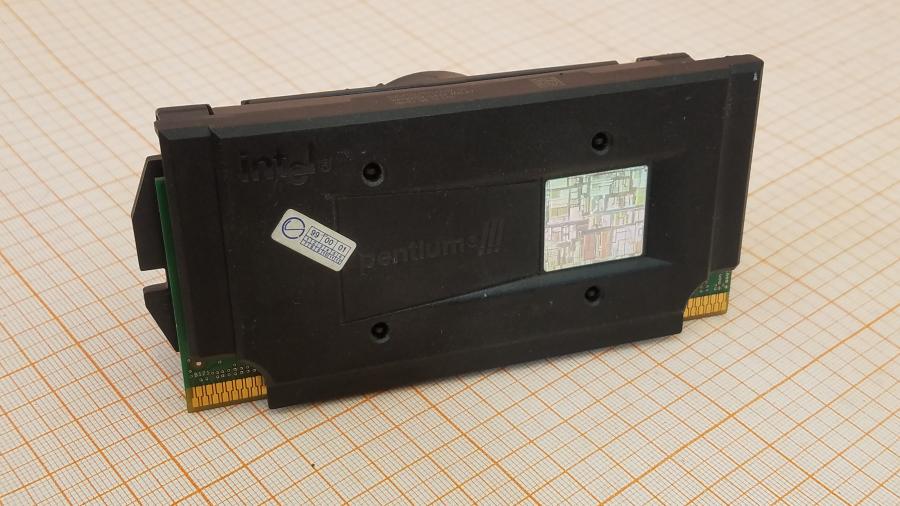 219-319-001 CPU Slot 1 INTEL Pentium III 500 MHz SL37D #1