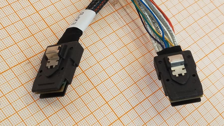 172-084-001 Кабель SFF QUANTA P/N:DDS2RSTH600 #3