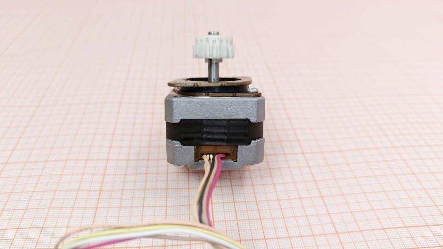 173-321-001 Двигатель печатной техники  STP-42D183 #4