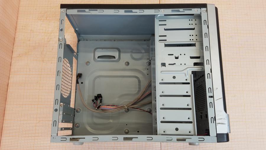 223-139-008 Корпус Tower ATX INWIN EMR002 #8