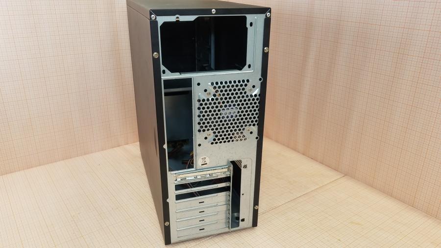 223-351-001 Корпус Tower ATX GIGABYTE GZ-KX1 #4