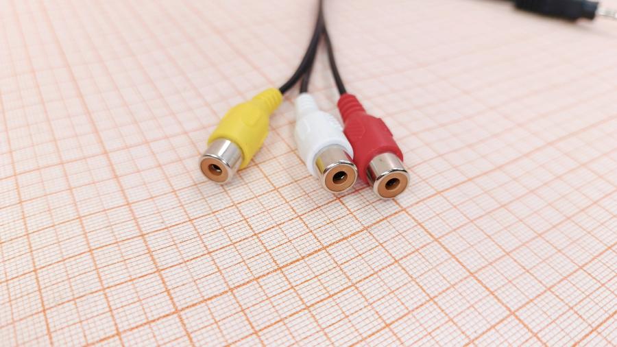 120-123-002 RCA video cable  MiniJack 3.5 (M)  - 3xRCA (F) 0.2M #2