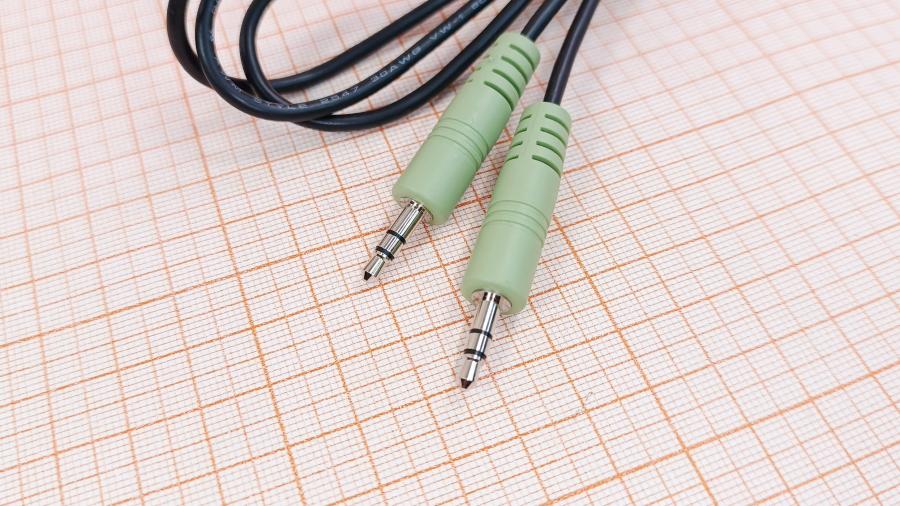 226-239-001 Кабель интерфейсный   MiniJack 3.5 - MiniJack 3.5 1.8m #2