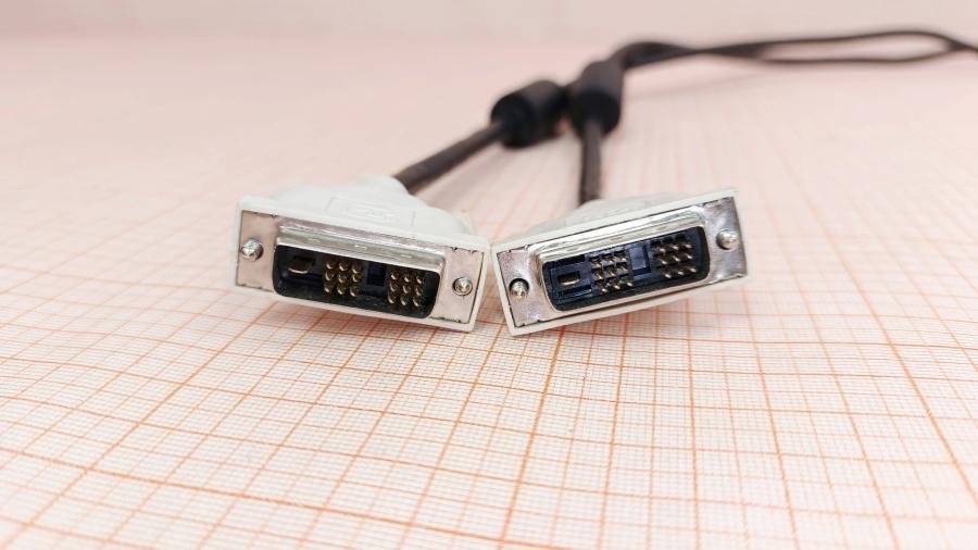 226-241-001 Кабель DVI для ЖК мониторов   DVI-D (M) - DVI-D (M) 1.8m Single link fb #3