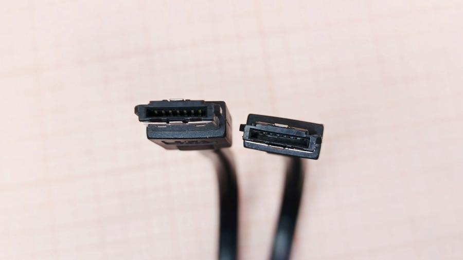 218-270-001 Кабель SATA  eSATA - eSATA 1M #3