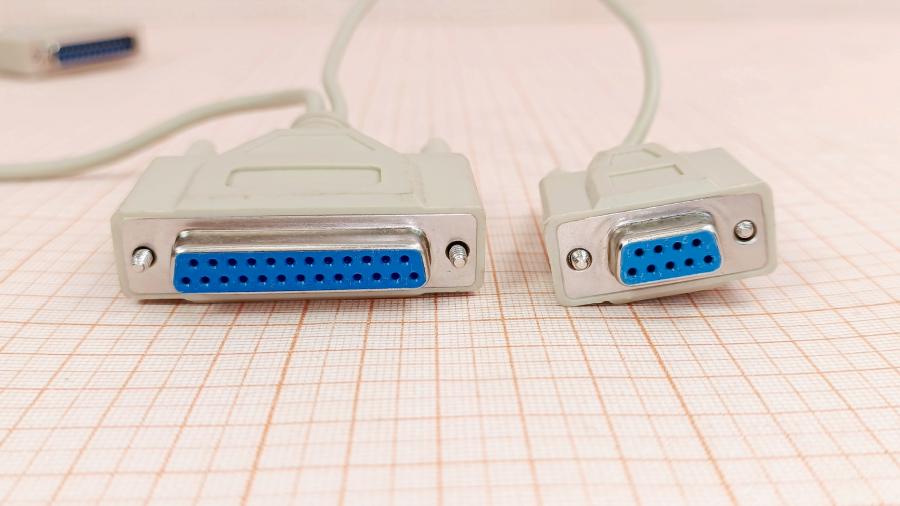 223-375-001 Кабель интерфейсный  DB25 (M) - DB25 (F) + DB9 (F) 1.8M #2