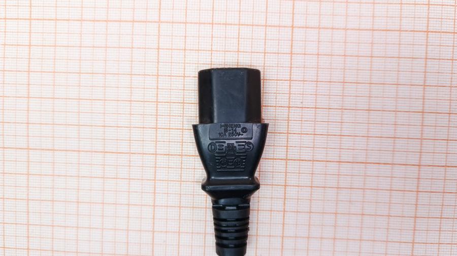 226-262-001 Кабель питания CEE7/7  CEE7/7 - IEC-C13 3G×1.0мм² 2M #4