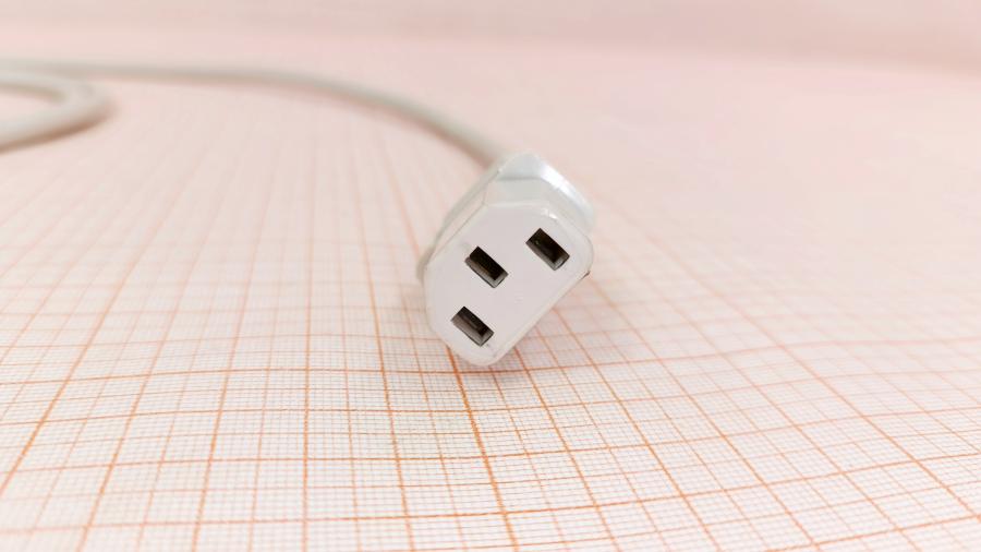 223-387-001 Удлинитель питания IEC-C14  IEC C13 - IEC C14 3G×0.75мм² 1.5m #3