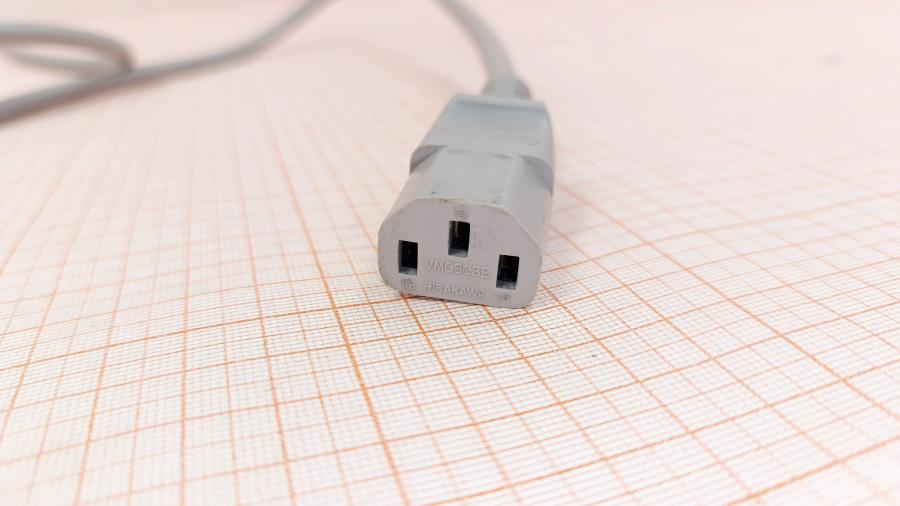 223-389-001 Кабель питания CEE7/7  CEE7/7 - IEC-C13 3G×1.0мм² 2M #5