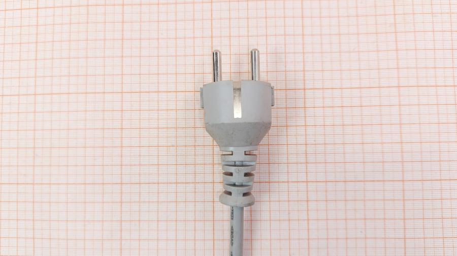 223-390-001 Кабель питания CEE7/7  CEE7/7 - IEC-C13 3G×1.0мм² 2.3M #2