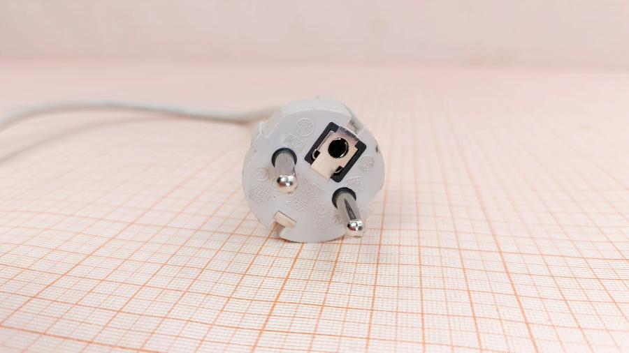 223-392-001 Кабель питания CEE7/7  CEE7/7 - IEC-C13 3G×0.75мм² 1.8M #3