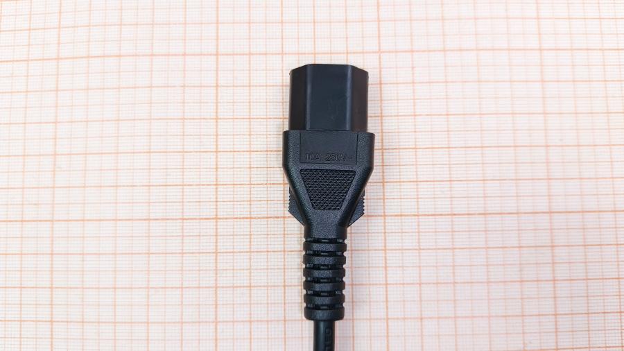 223-395-001 Кабель питания CEE7/7   CEE7/7 Угловой - IEC-C13 3G×0.75мм² 1.2M #4